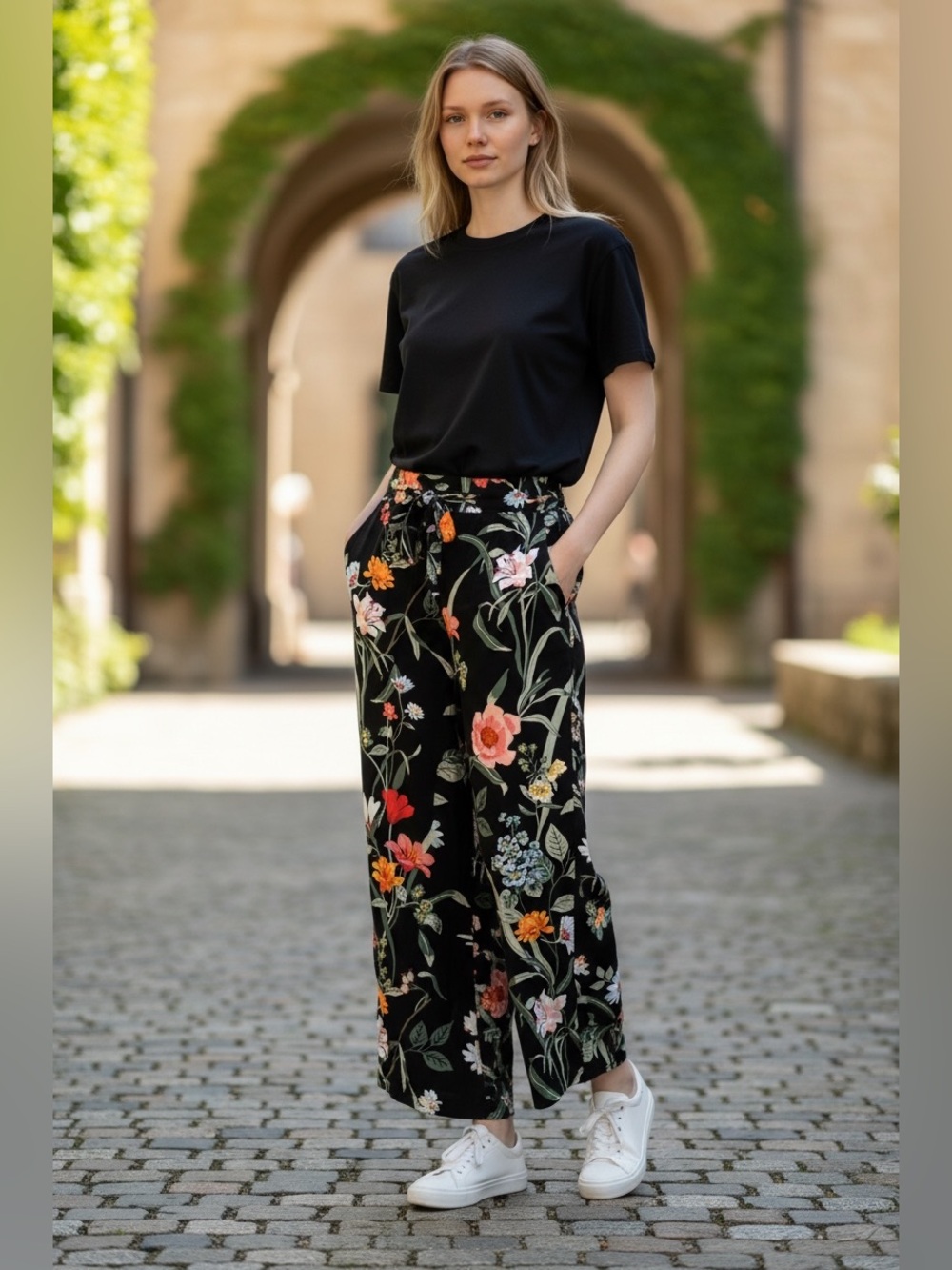 LOFT Garden Fluid Drawstring Pants Black Floral Wide-Leg Cropped Pants- SP